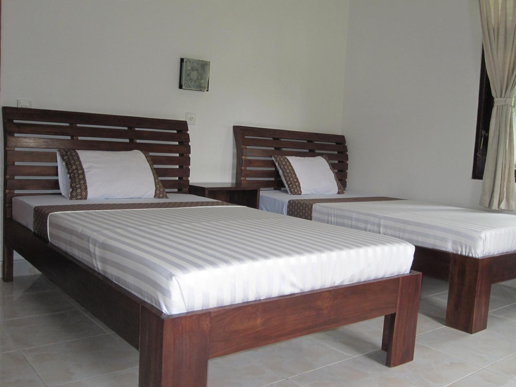 Galang Kangin Bungalows Amed  Phòng bức ảnh