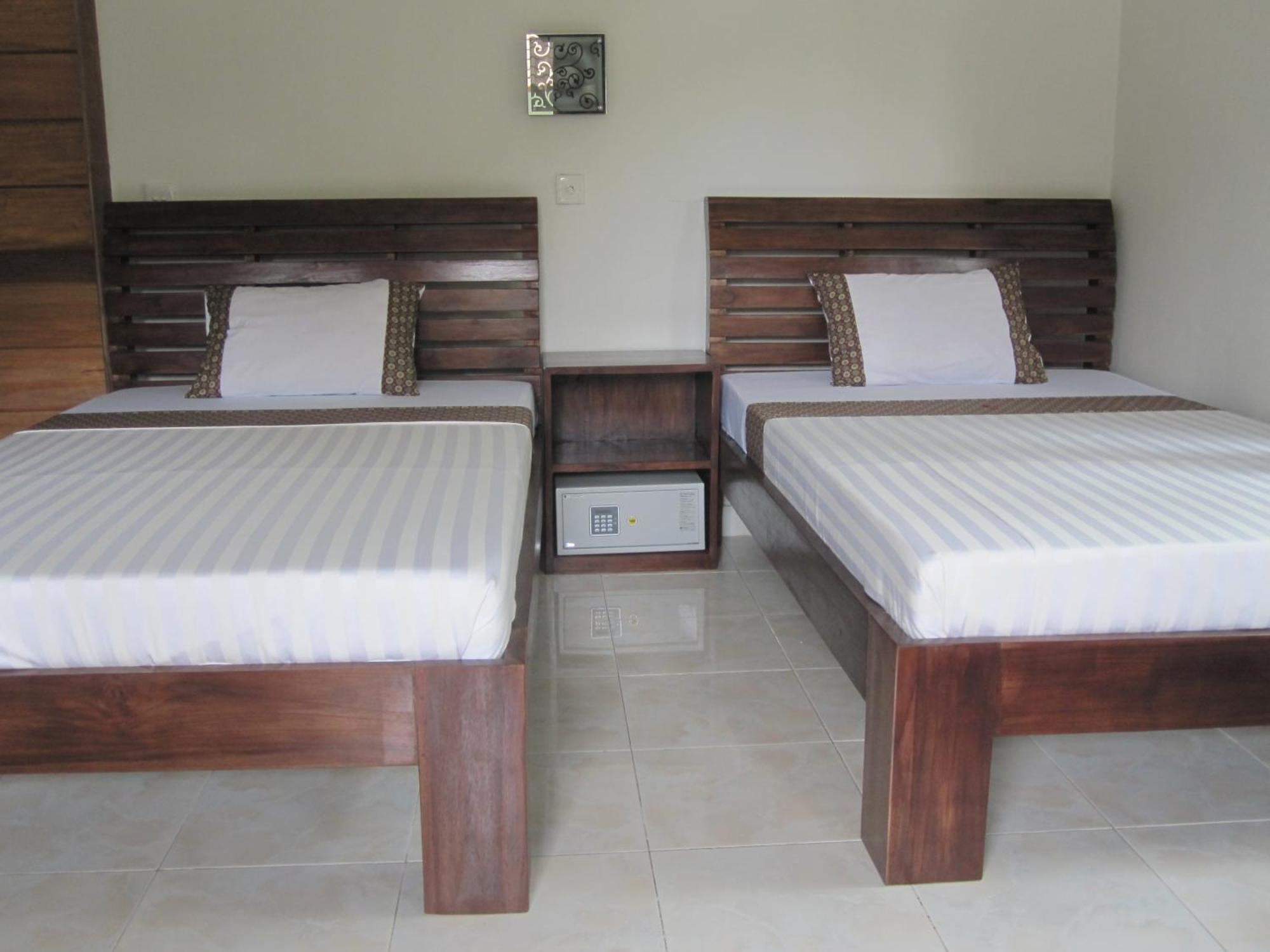 Galang Kangin Bungalows Amed  Phòng bức ảnh