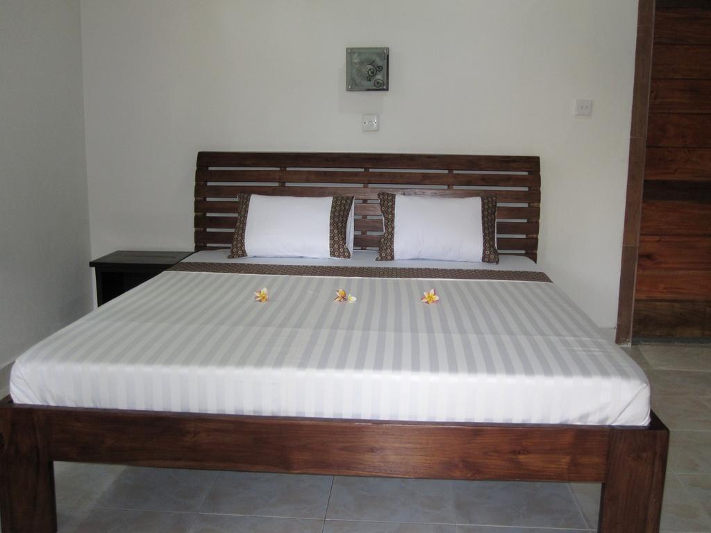 Galang Kangin Bungalows Amed  Phòng bức ảnh